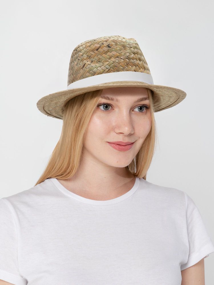 фото Шляпа Daydream, бежевая с белой лентой от интернет-магазина Хочу Дарю Шляпа Daydream, бежевая с белой лентой - фото от интернет-магазина подарков Хочу Дарю