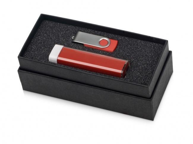 Подарочный набор Flashbank с флешкой и зарядным устройством - фото от интернет-магазина подарков ХочуДарю