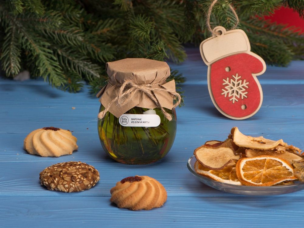 Варенье из ели и мяты в подарочной обертке - фото от интернет-магазина подарков Хочу Дарю
