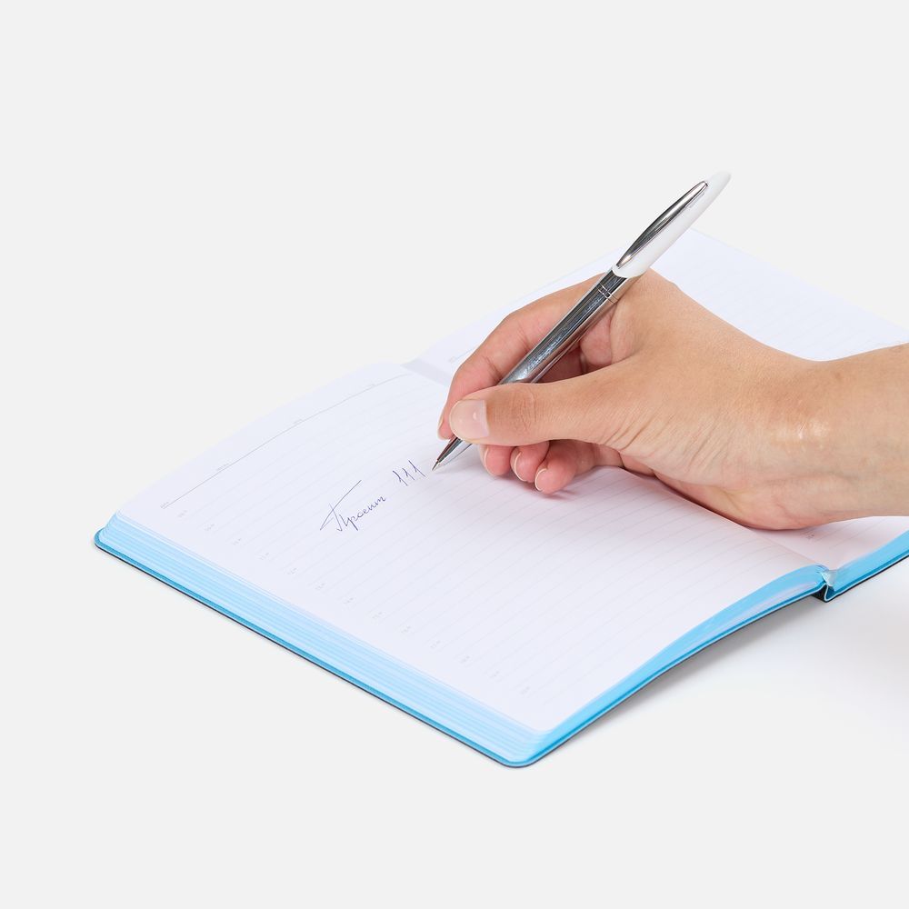 фото Ручка шариковая Dagger Soft Touch, белая от интернет-магазина Хочу Дарю Ручка шариковая Dagger Soft Touch, белая - фото от ХочуДарю