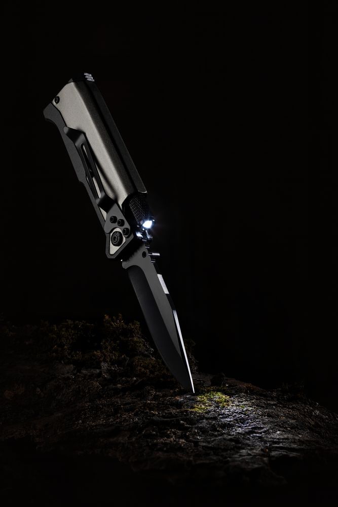 Нож складной с фонариком и огнивом Ster, серый - фото от интернет-магазина подарков Хочу Дарю